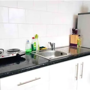 Comfortable Flat In Central Apartment
