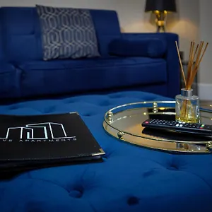 https://five-apartments.hotelsin-chester.com
